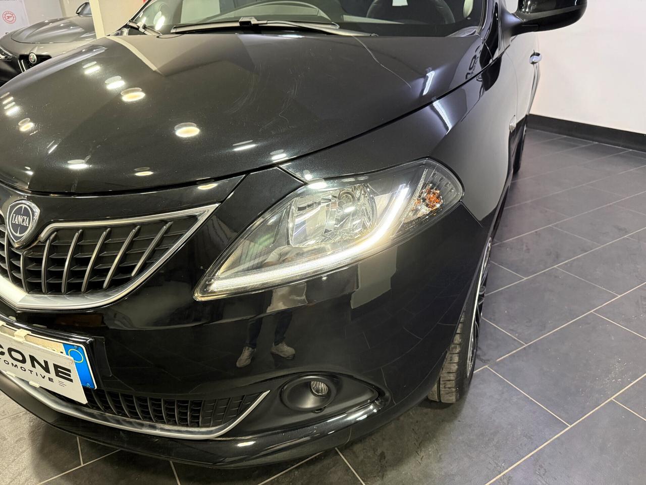 Lancia Ypsilon 1.0 FireFly 5 porte S&S Hybrid Gold