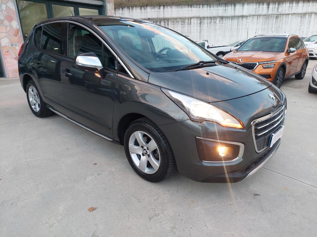 Peugeot 3008 1.6 HDi 115CV SOLI 90.000KM