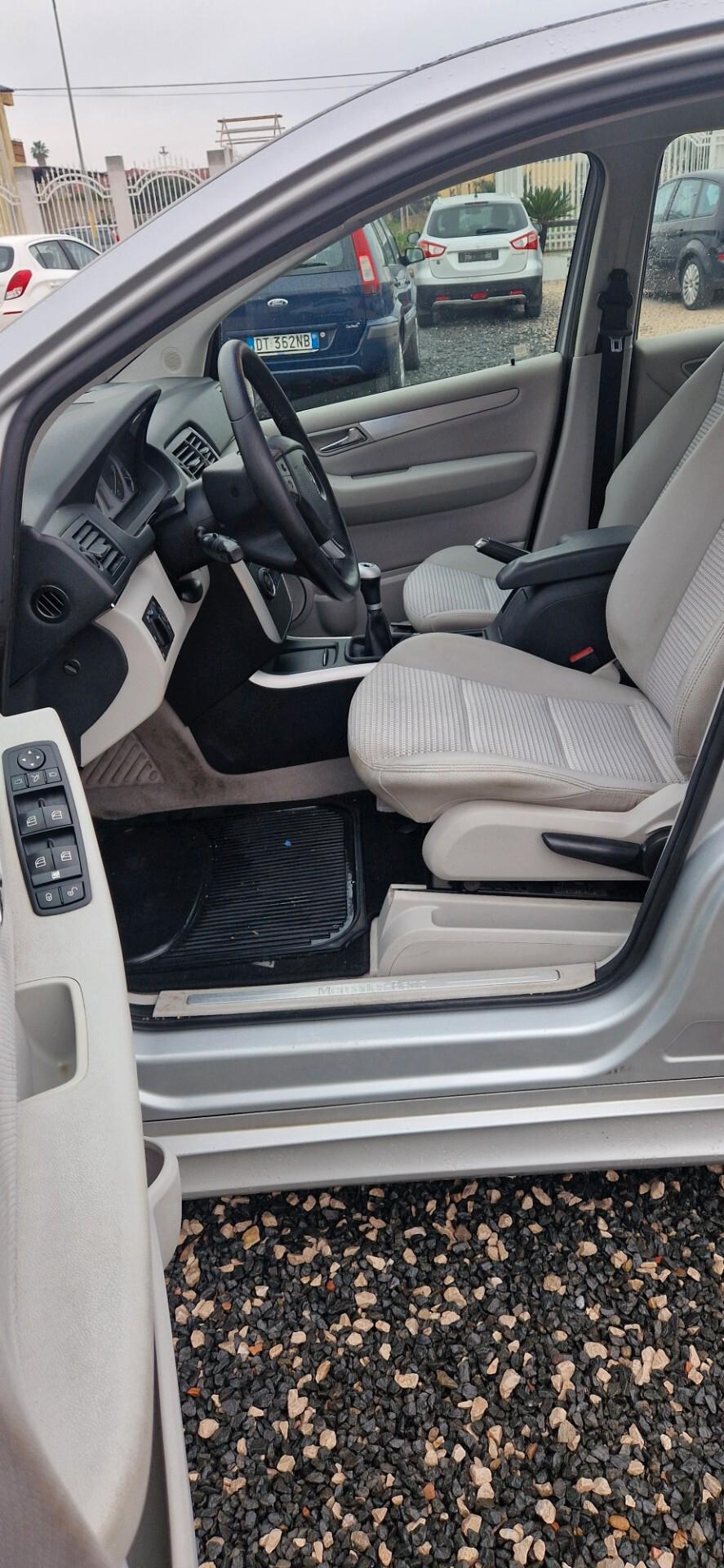 Mercedes-benz B 200 Turbo Sport perfetto