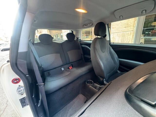 Mini Cooper D - 1.6 D 110 CV - Pepper