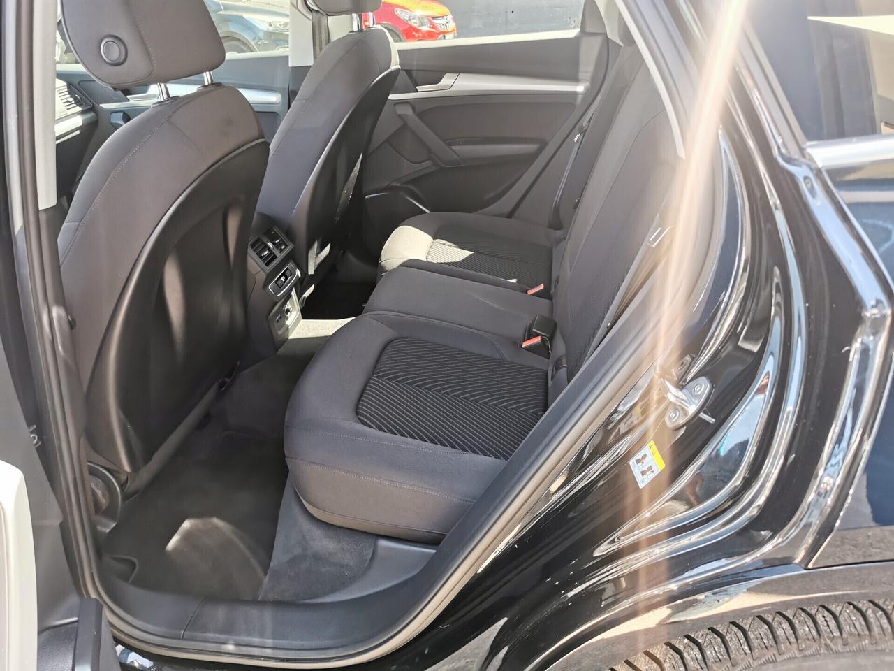 Audi Q5 40 SPB 2.0 Tdi 204cv 4x4 S tronic Business Advanced Iva Detraibile