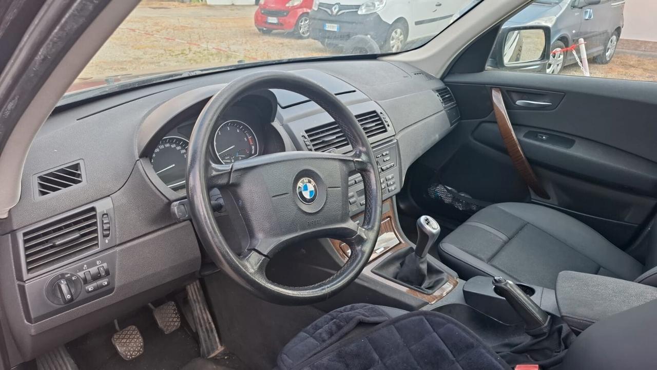 Bmw X3 2.0d cat Futura