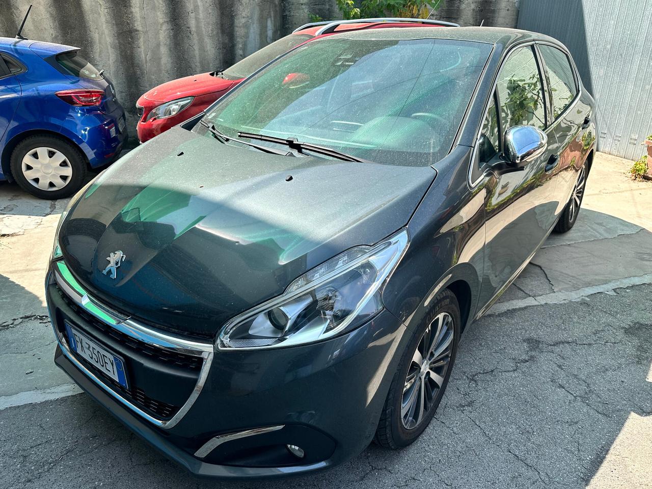 Peugeot 208 82CV 5 porte Allure