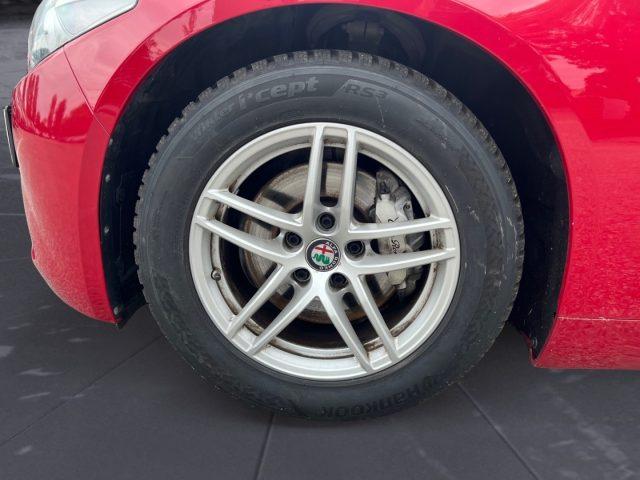 ALFA ROMEO Giulia 2.0 Turbo 200 CV AT8 Business