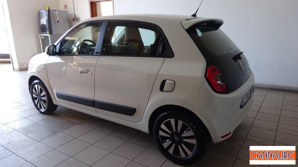 RENAULT - Twingo - Electric Techno