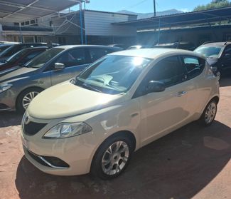 Lancia Ypsilon 1.2 benzina CV anno 2016