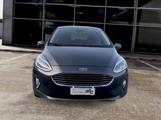 FORD Fiesta 1.1 BENZ 85 CV 5 porte Titanium OK NEOPATENTATI