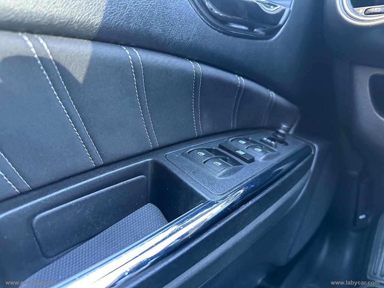 LANCIA Delta 1.6 MJT Platino - 2011