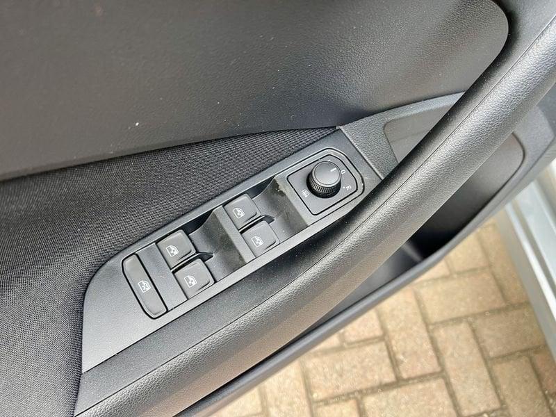 Škoda Kamiq 1.0 tsi Your Way 95cv - NUOVO