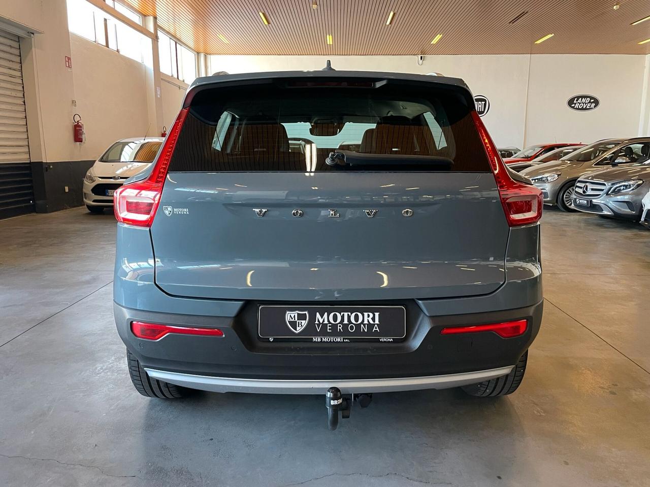 Volvo XC40 T5 Recharge Plug-in Hybrid momentum