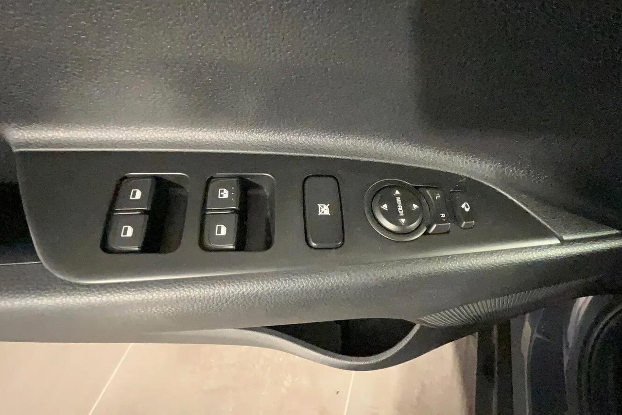 Kia Stonic 1.0 T-GDi 120 CV MHEV DCT Style