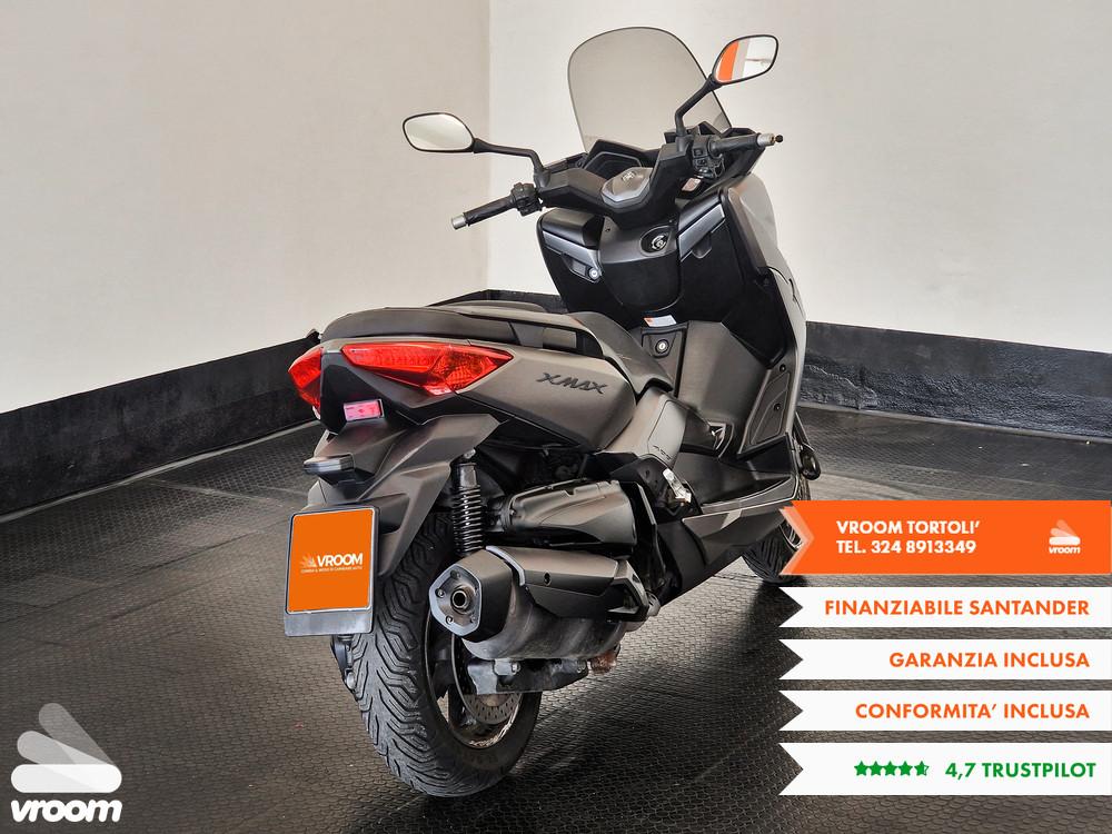 YAMAHA X MAX 400