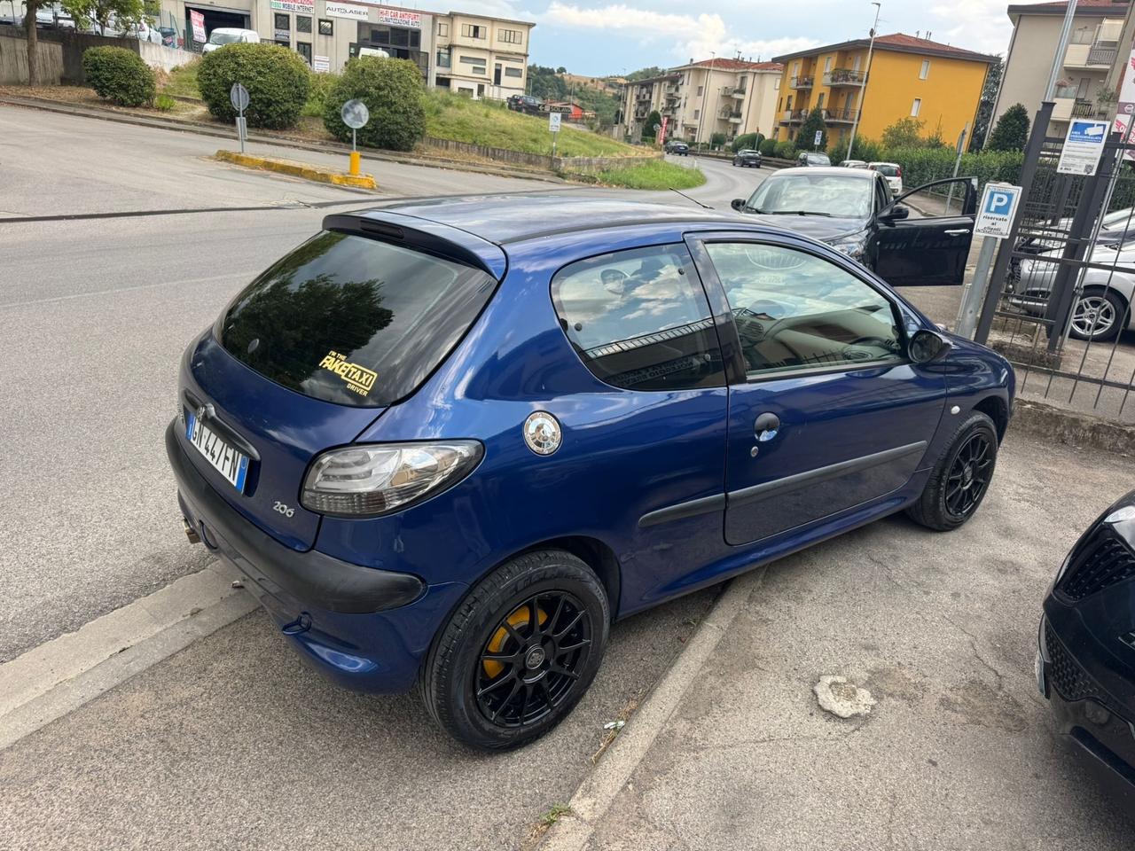 Peugeot 206 1.1 3p. XR ok neopatentati