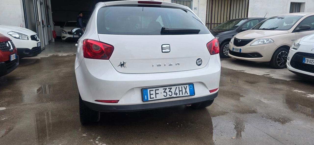 Seat Ibiza 1.2 70 CV 5p. Vendo con.passagio conpreso occasione più revisione x2 anni