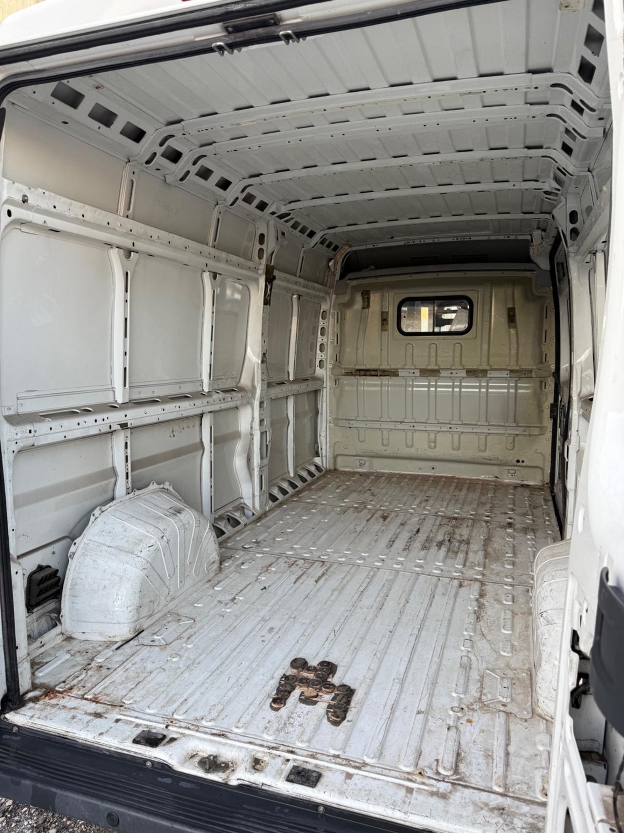 Peugeot Boxer 335 3.0 HDi/160CV PLM-TM Furgone 160 CV