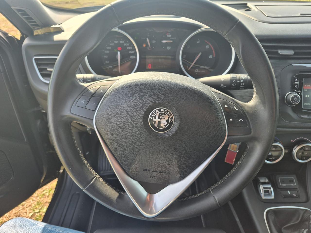 Alfa Romeo Giulietta 1.6 JTDm 120 CV Tech Edition