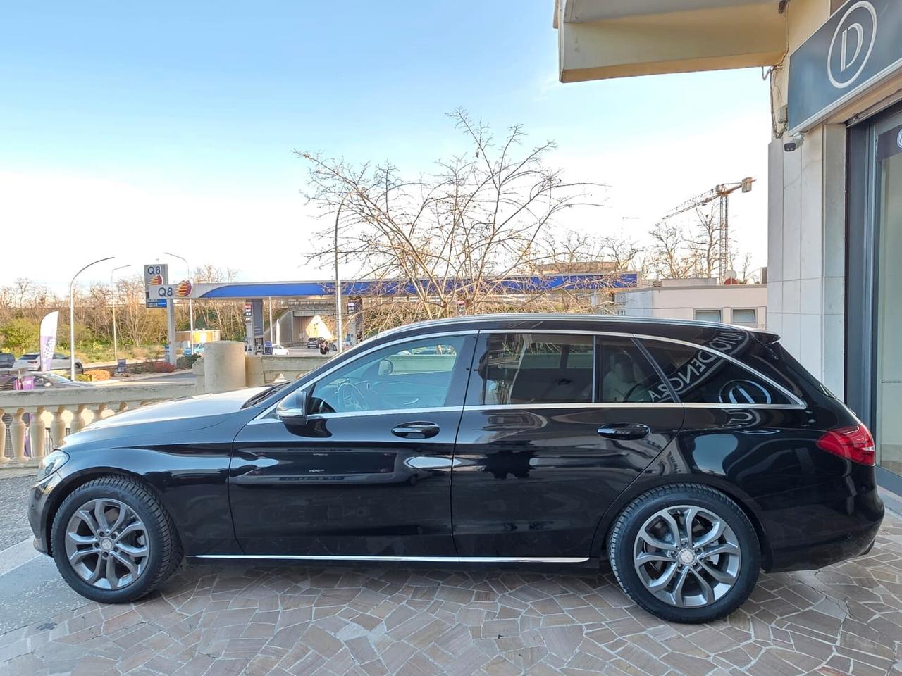 Mercedes-benz C 220 d S.W. Auto Premium#AUTO#LED#XENO#PELLE#GANCIO TRAINO