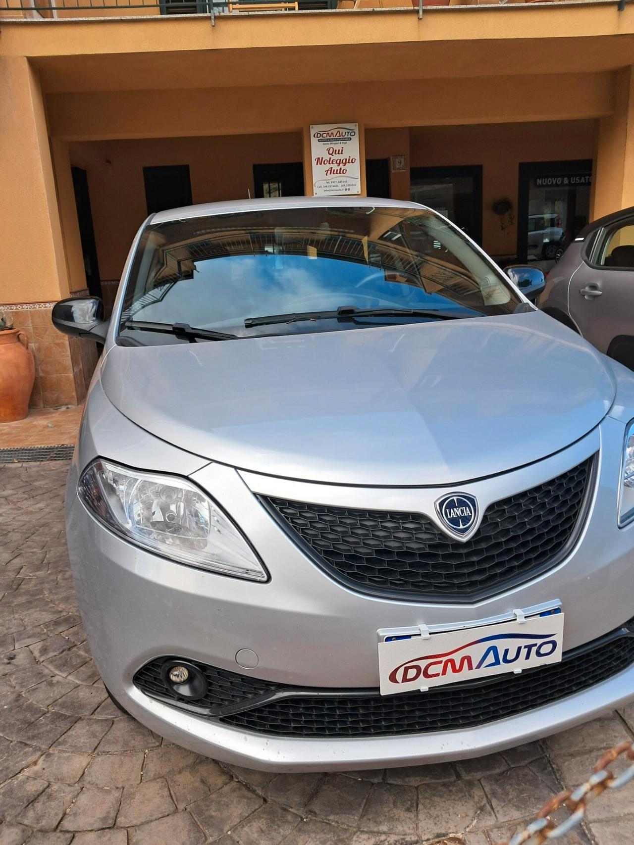 Lancia Ypsilon 1.0 FireFly 5 porte S&S Hybrid Ecochic Gold