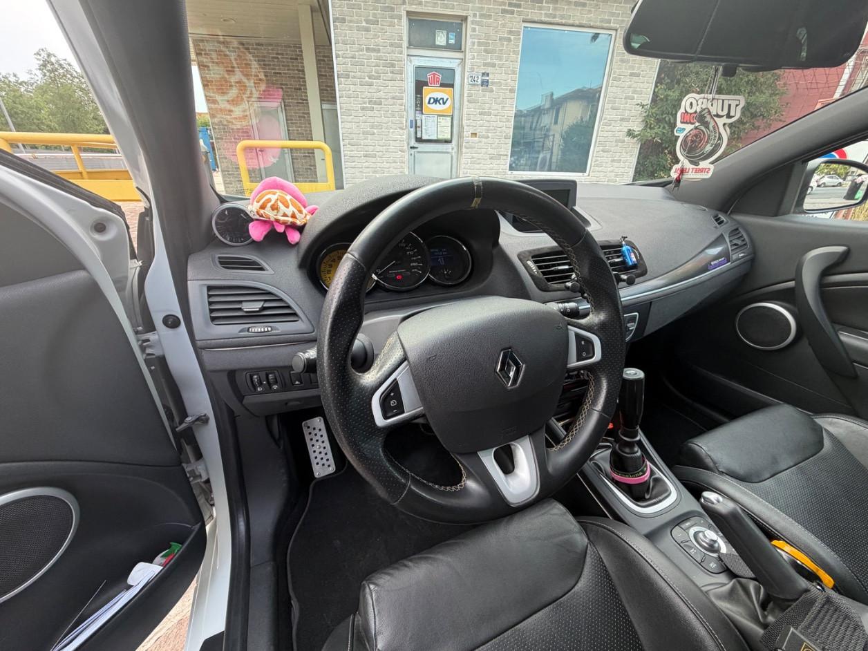 Renault Megane Coupe 2.0 16v T RS CUP 250cv