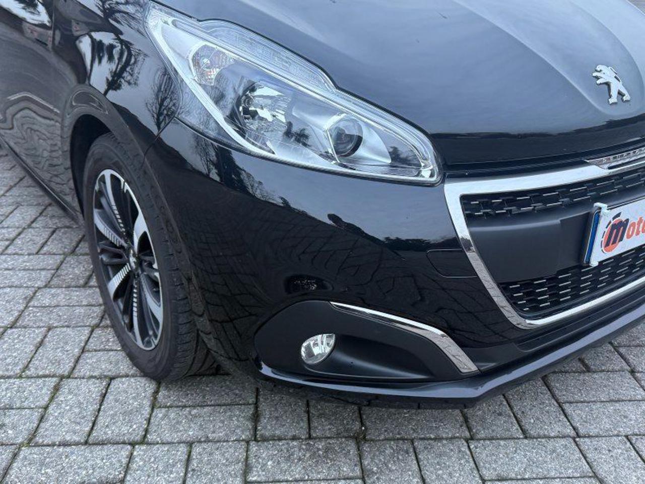 Peugeot 208 BlueHDi 100 S&S 5 porte Signature