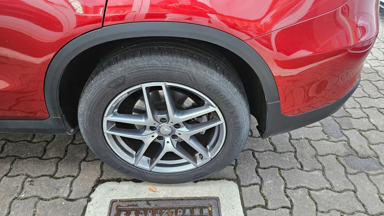 Mercedes-benz GLC 250 d Premium AMG 4matic auto SED-RISC-CAMERA -NAVY