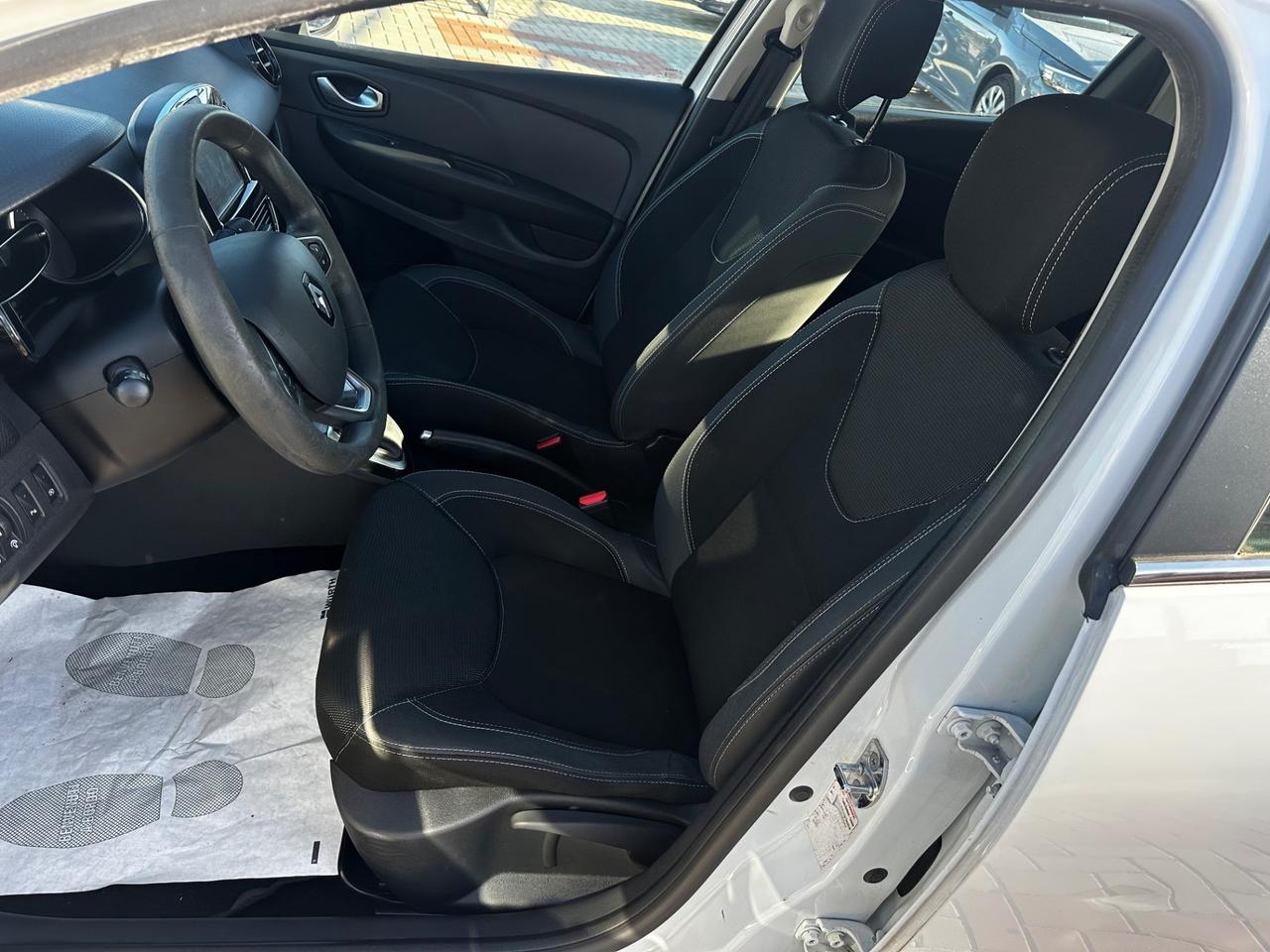 Renault Clio dCi 90CV AUTOMATICA*NEOPENTATI