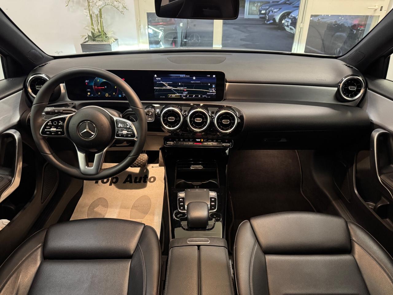 MERCEDES-BENZ A 180 d AUTO SPORT NIGHT EDITION - MY19