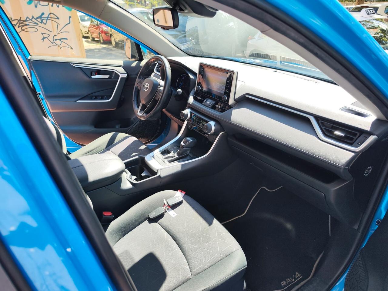 Toyota RAV4 2.5 HV (218CV) E-CVT AWD Business