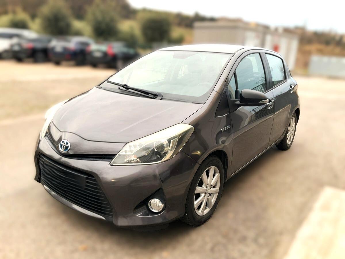 Toyota Yaris 1.5 Hybrid 5 porte Lounge
