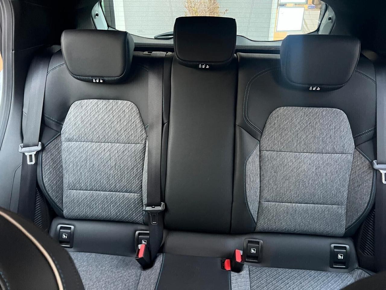 RENAULT CLIO HYBRID E-TECH RS LINE 140cv NEOPAT