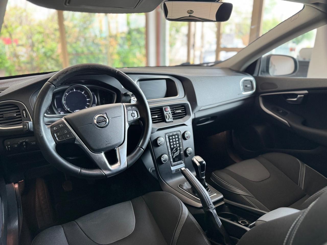 Volvo V40 D2 Business Plus