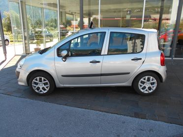 Renault Modus 1.2 16V 75CV