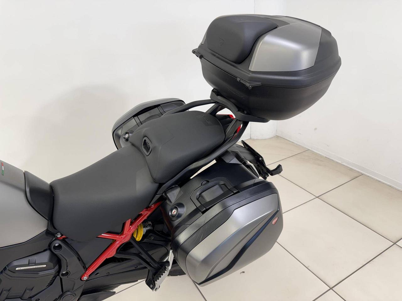 DUCATI Multistrada V4 1160 S Grand Tour