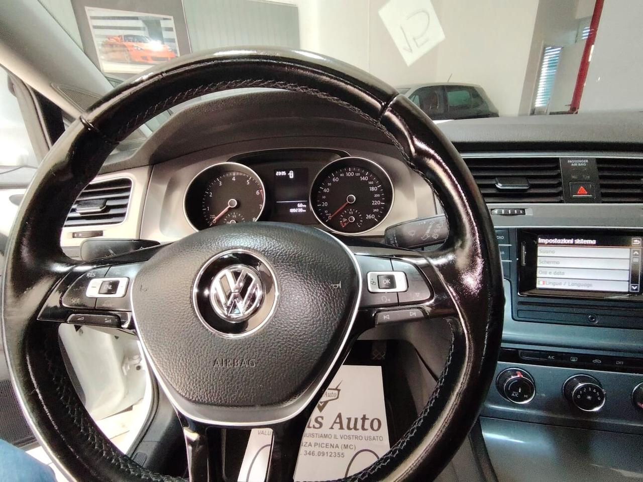 Volkswagen Golf 1.4 benzina metano