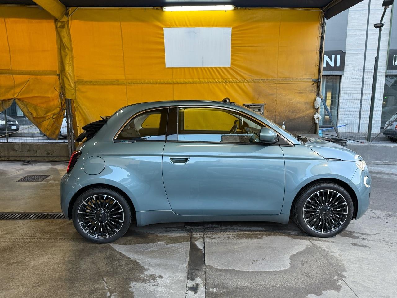 Fiat 500 500e Cabrio 42 kWh Icon