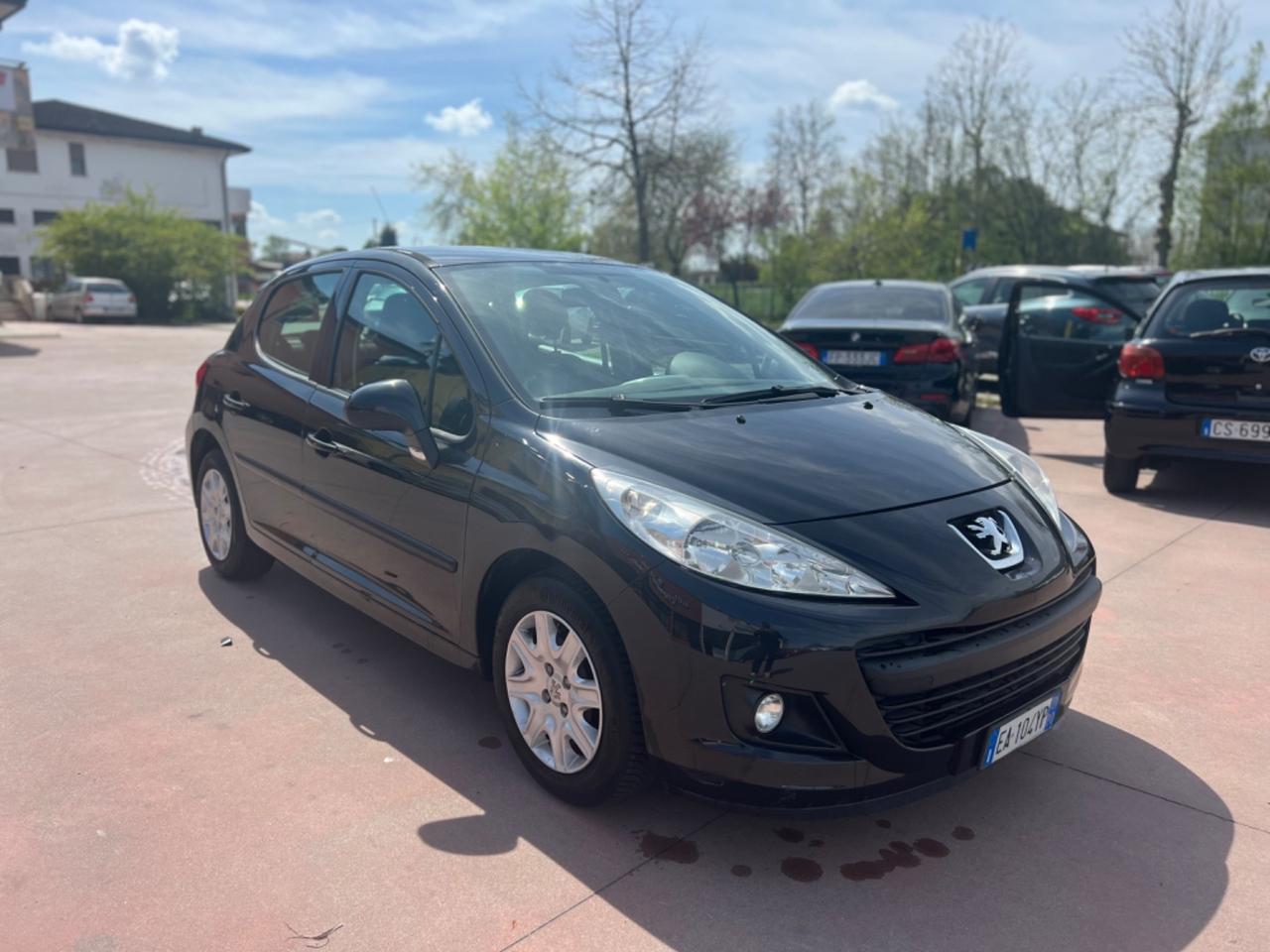 Peugeot 207 1.4 8V 75CV 5p. Energie ECO GPL