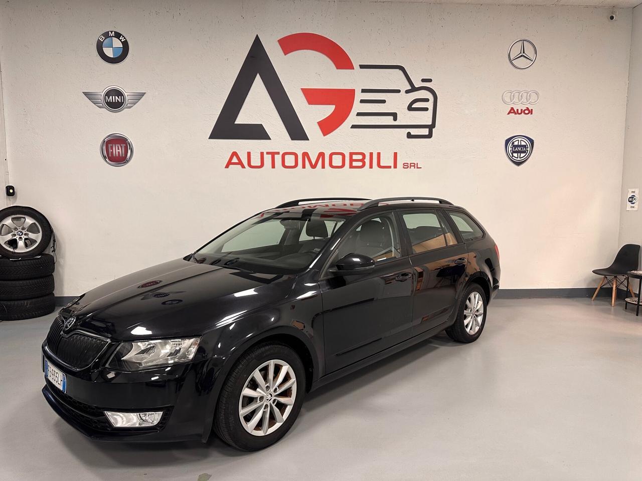 SKODA OCTAVIA 1.6 TDI SW CAMBIO MANUALE