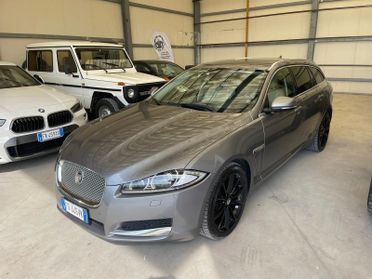 Jaguar XF 2.2 SPORTBRAKE LUXURY