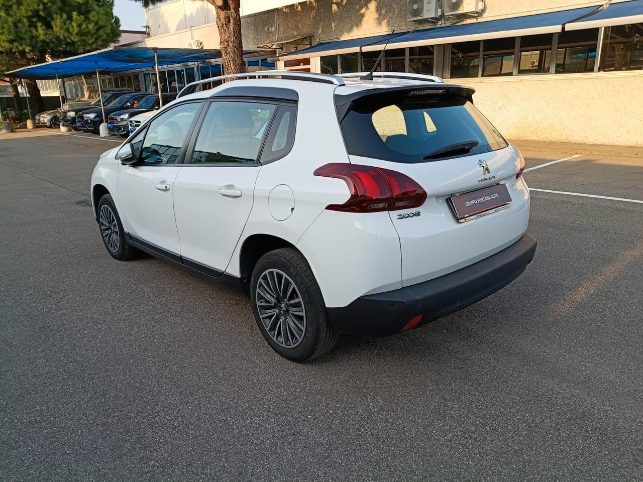 Peugeot 2008 PureTech 82 Active UNICO PROPROETARIO OK NEOPATENTATI
