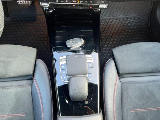 MERCEDES-BENZ A 200 Automatic Premium AMG Sedan