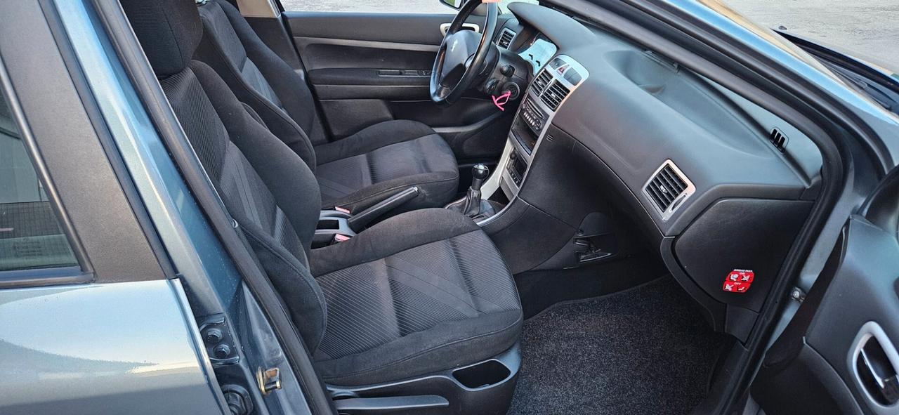 Peugeot 307 1.6 16V HDi 80kw
