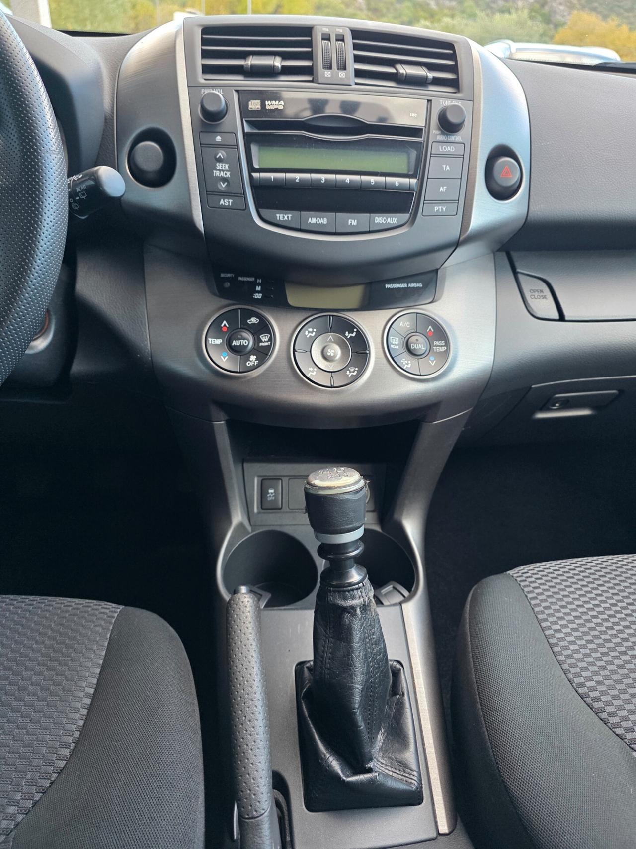 Toyota RAV4 Crossover 2.2 D-4D 150 CV Lounge 2wd