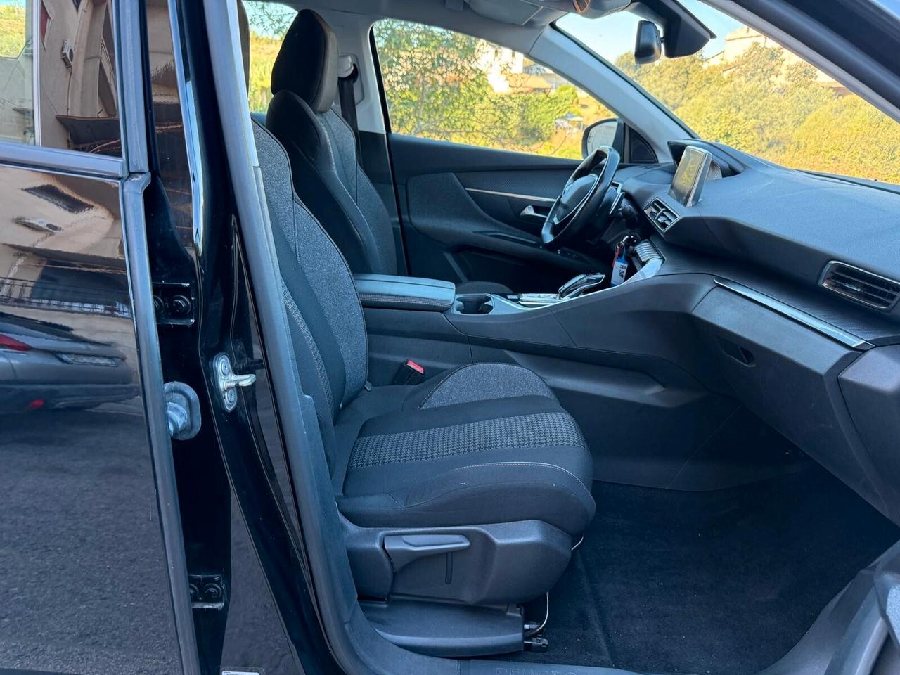 Peugeot 3008 BlueHDi 130 S&S EAT8 Active 2020