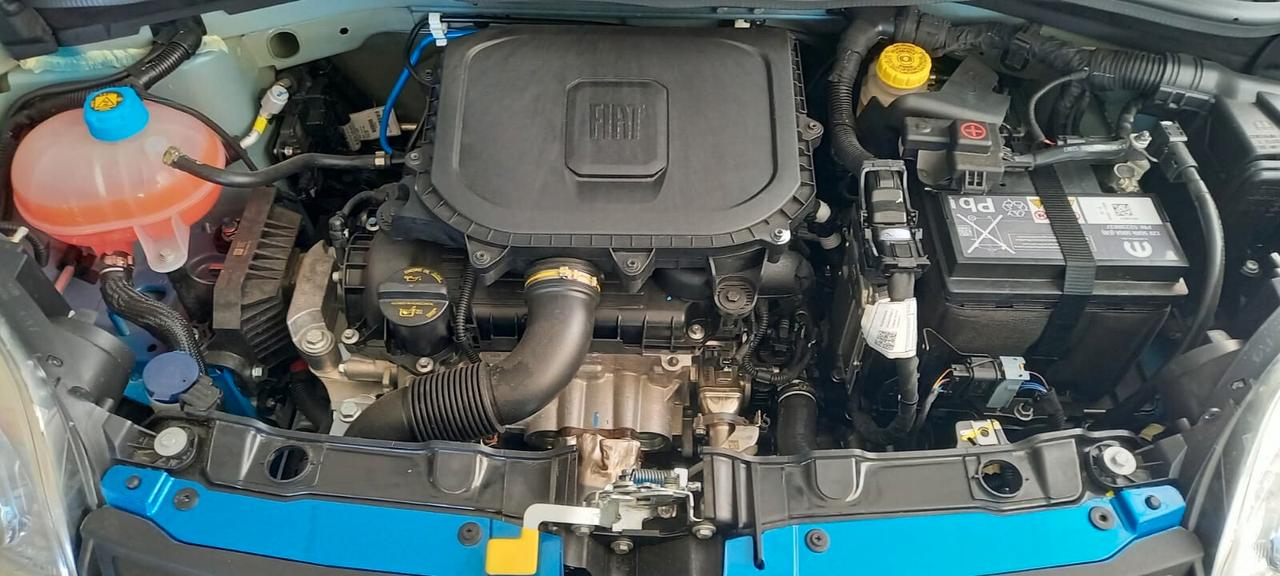 Fiat Panda cc. 1.000 Benzina-Elettrica (Ibrida) 70 CV. 5 Porte 5 Posti Euro 6ETEMP Temp KM. 0 Utilizzabile anche per i Neopatentati.