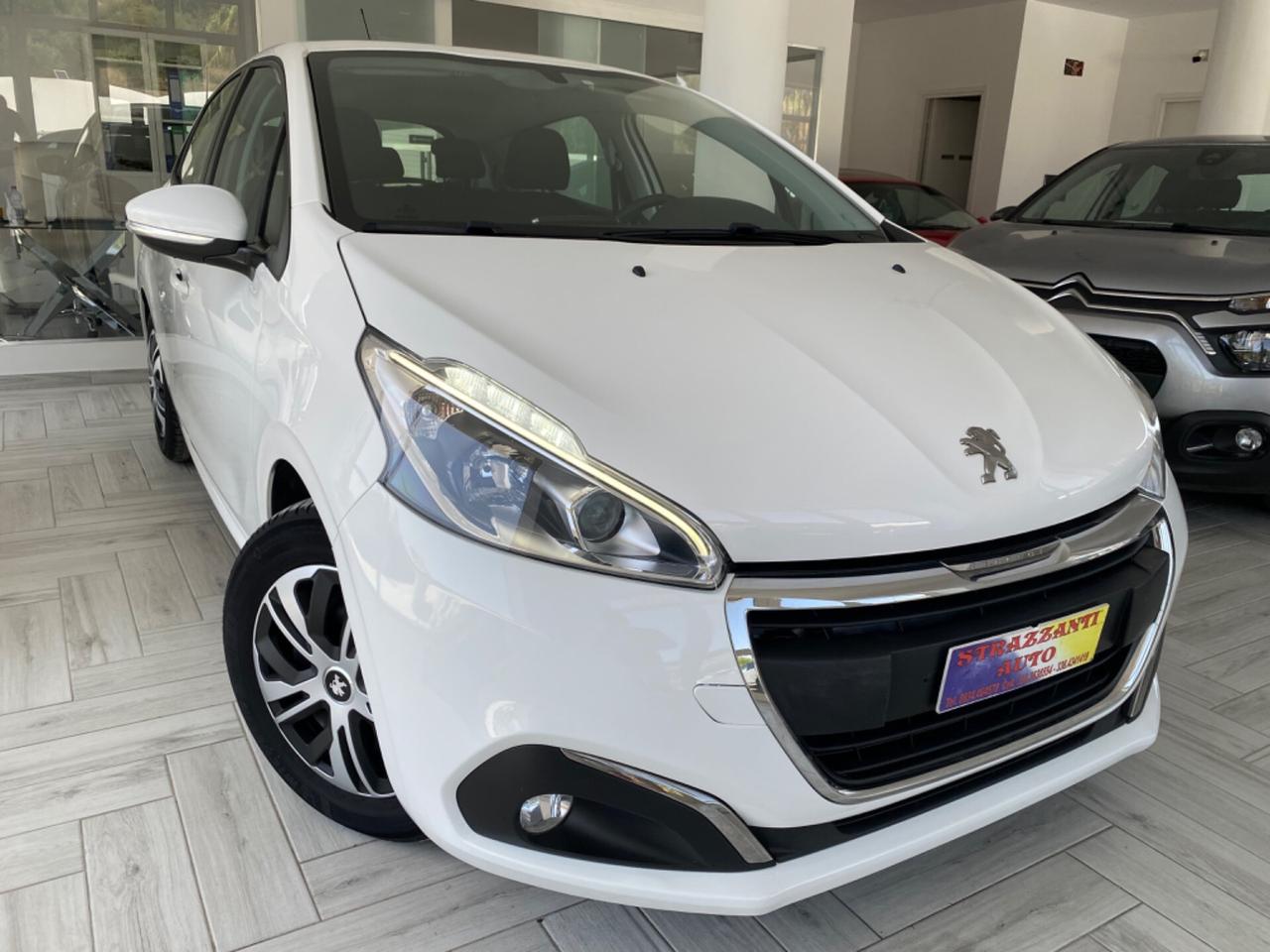 Peugeot 208 PureTech 5P ALLURE NAVI/FULL LED2020
