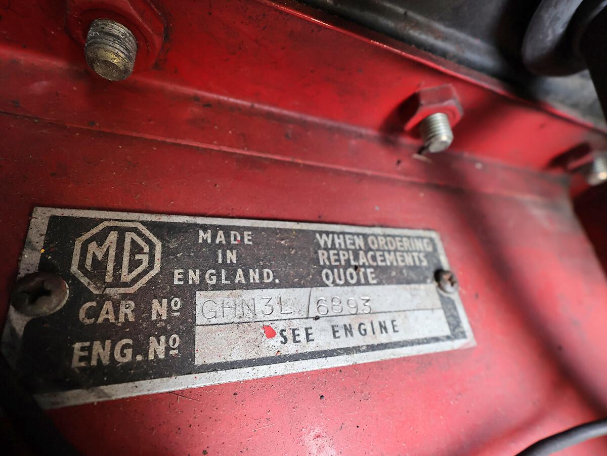 Mg MGB B ASI con CRS 1963