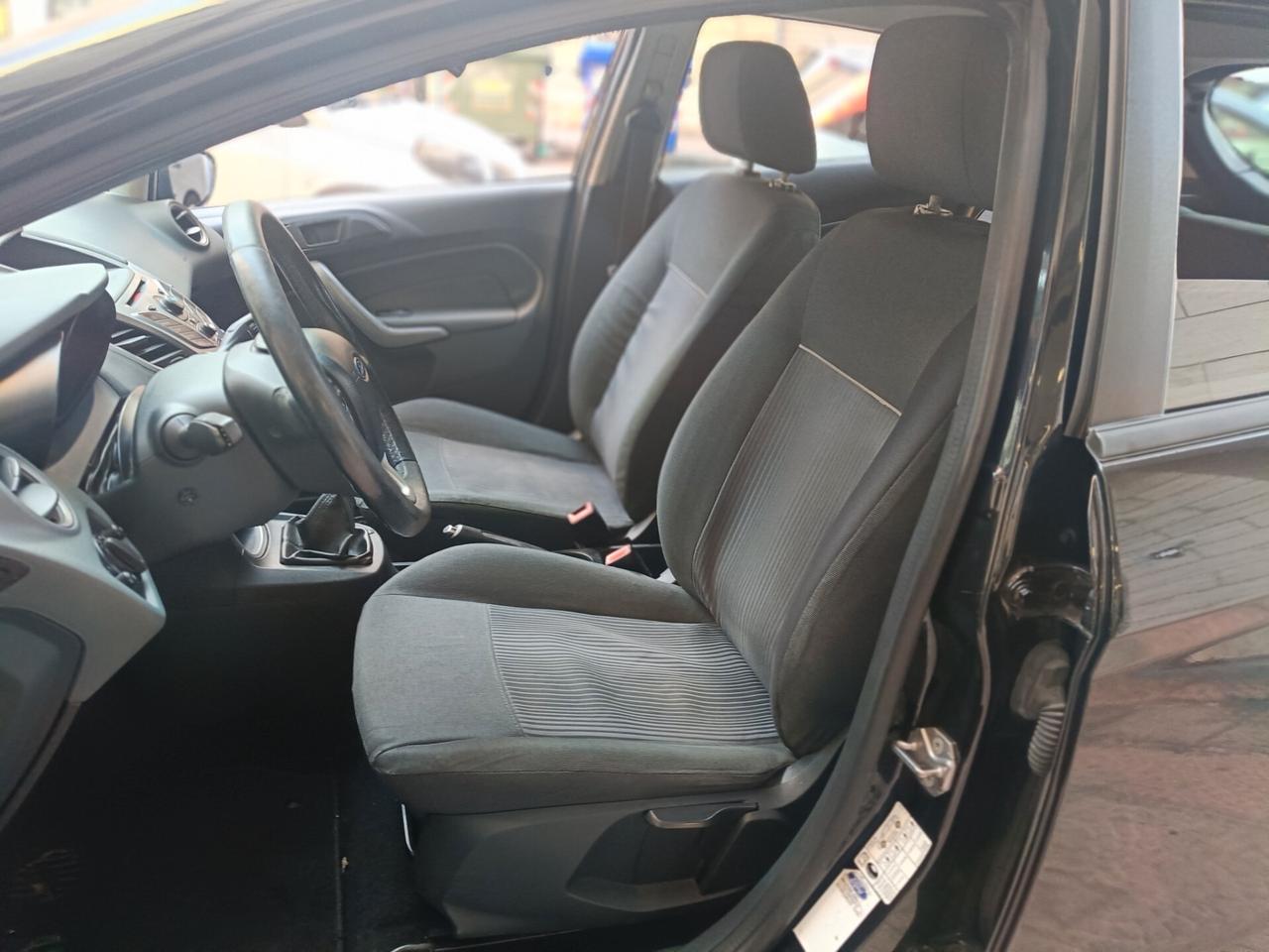 FORD FIESTA 1.2 5 PORTE-NEOPATENTATI-Euro5490