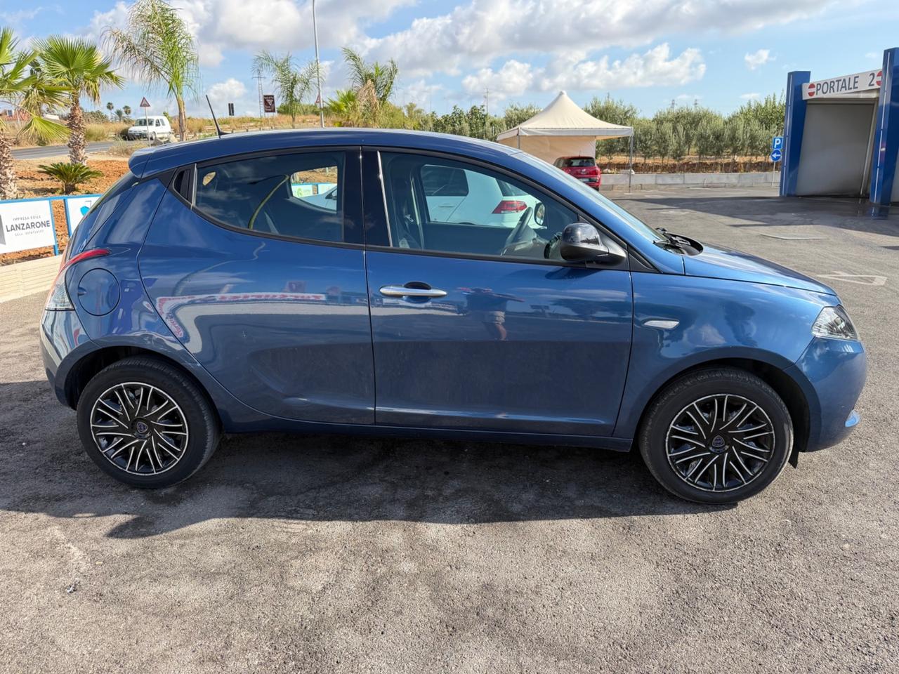 Lancia Ypsilon 1.2 69 CV 5 porte GPL Ecochic Gold