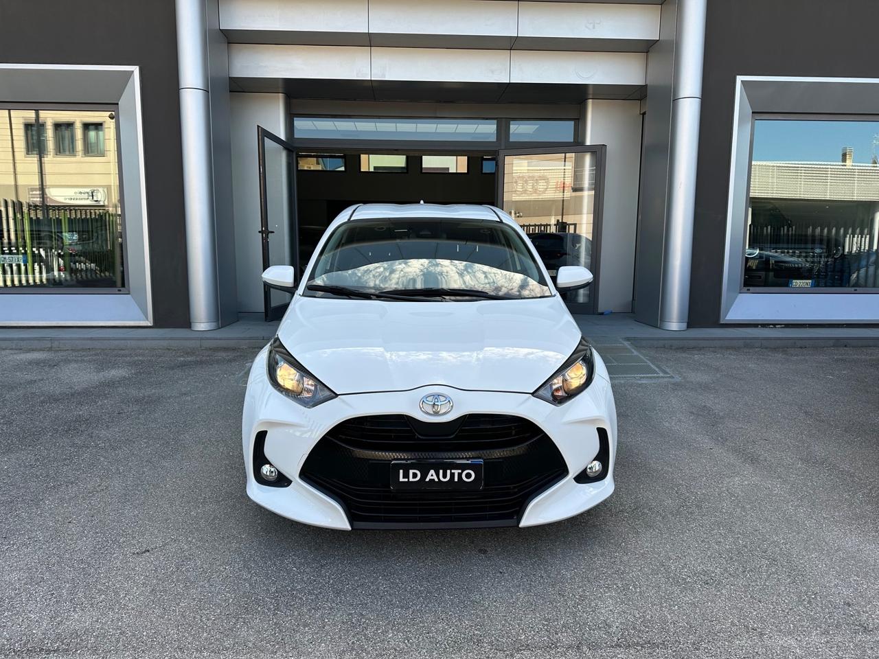 Toyota Yaris 1.0 5 porte Active