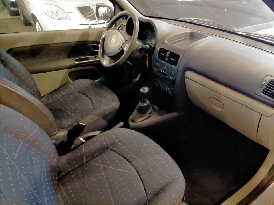 Renault Clio 1.2 Authentique